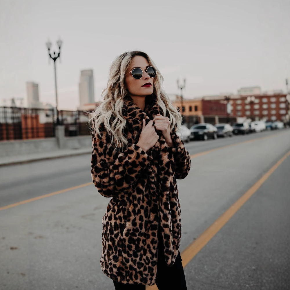 CLARISSA - LEOPARD PRINT FLEECE COAT